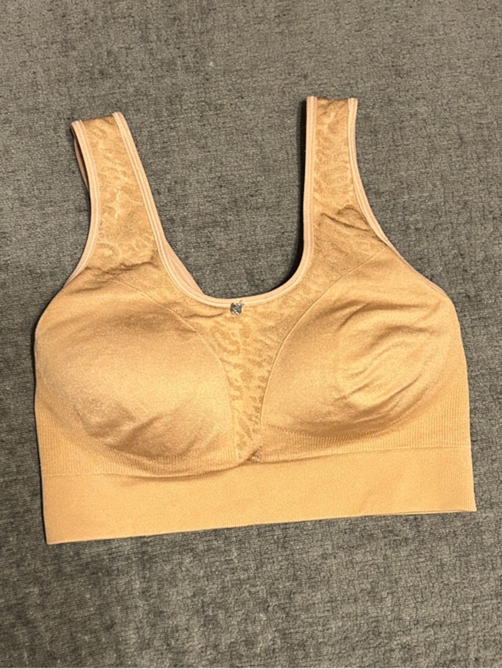 Breezies Active Comfort Seamless Wirefree Contour Bra